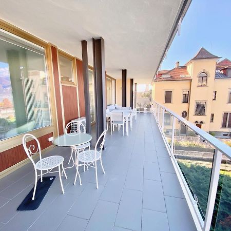 Appartamento Palazzo Di Vetro 루이노 외부 사진